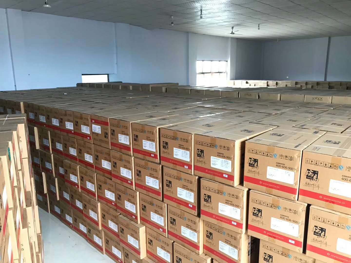 積極推進壁掛爐惠民工程，瑞馬壁掛爐一直在路上！